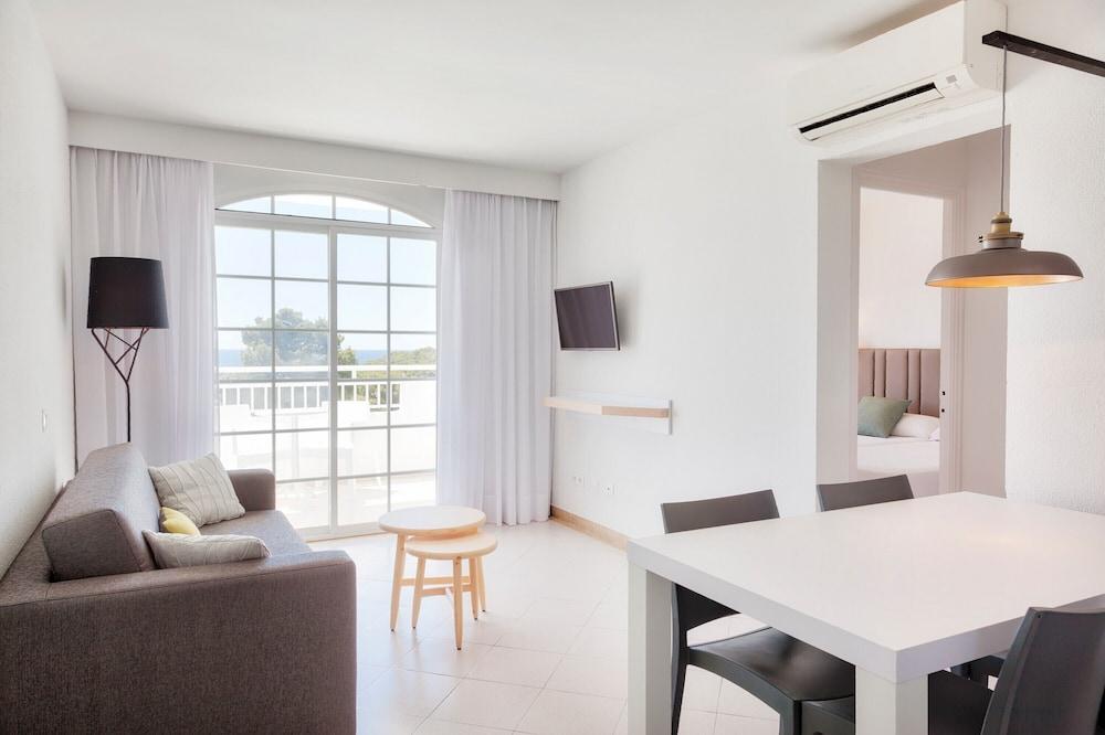 Ilunion Menorca Aparthotel Cala Galdana  Buitenkant foto