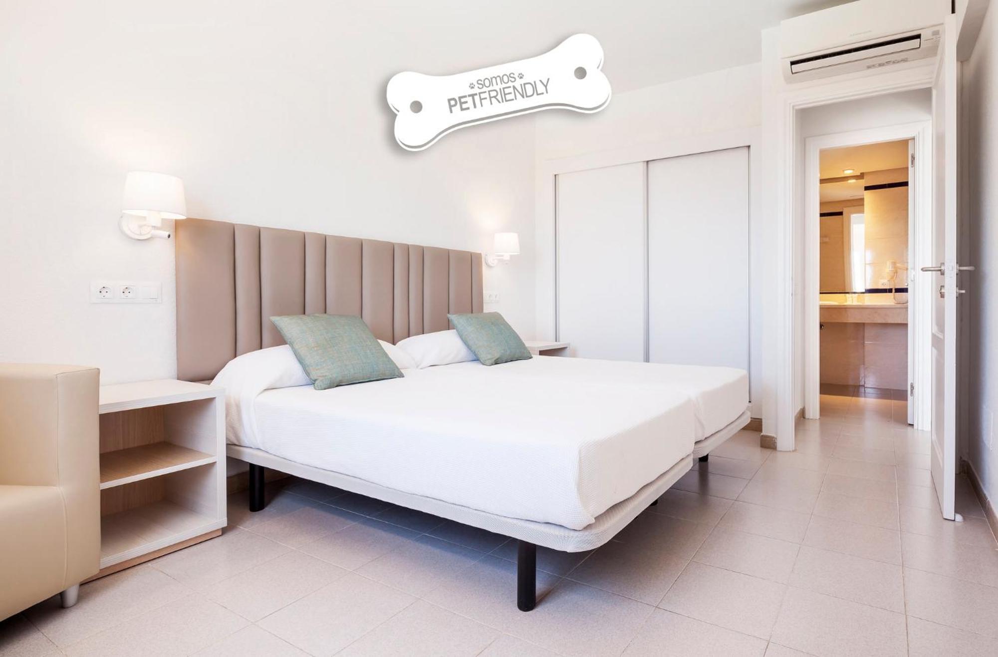 Ilunion Menorca Aparthotel Cala Galdana  Kamer foto
